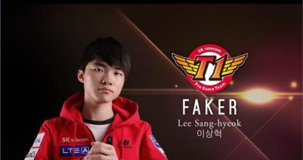 ThunderTalk Gaming players enter the field： Top laner HOYA shows his true manliness~